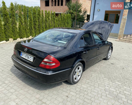 Черный Мерседес Е-Класс, объемом двигателя 2.15 л и пробегом 200 тыс. км за 6700 $, фото 12 на Automoto.ua