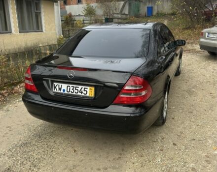 Черный Мерседес Е-Класс, объемом двигателя 1.8 л и пробегом 268 тыс. км за 7700 $, фото 4 на Automoto.ua