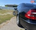 Черный Мерседес Е-Класс, объемом двигателя 2.7 л и пробегом 360 тыс. км за 7500 $, фото 12 на Automoto.ua