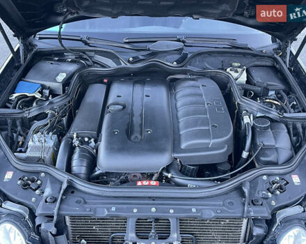 Мерседес Е-Клас 2004 у Вінниці на Automoto.ua Чорний Мерседес Е-Клас, об'ємом двигуна 3.2 л та пробігом 335 тис. км за 8500 $, фото 40 на Automoto.ua