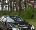 Черный Мерседес Е-Класс, объемом двигателя 3.2 л и пробегом 330 тыс. км за 6200 $, фото 1 на Automoto.ua
