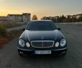 Черный Мерседес Е-Класс, объемом двигателя 3.2 л и пробегом 249 тыс. км за 8800 $, фото 1 на Automoto.ua