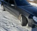 Чорний Мерседес Е-Клас, об'ємом двигуна 2.2 л та пробігом 396 тис. км за 6950 $, фото 9 на Automoto.ua
