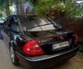 Черный Мерседес Е-Класс, объемом двигателя 3.2 л и пробегом 35500 тыс. км за 6000 $, фото 3 на Automoto.ua