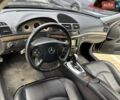 Черный Мерседес Е-Класс, объемом двигателя 4.97 л и пробегом 355 тыс. км за 9000 $, фото 6 на Automoto.ua
