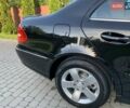 Черный Мерседес Е-Класс, объемом двигателя 1.8 л и пробегом 296 тыс. км за 8300 $, фото 16 на Automoto.ua