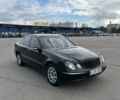 Черный Мерседес Е-Класс, объемом двигателя 3.2 л и пробегом 412 тыс. км за 2300 $, фото 2 на Automoto.ua