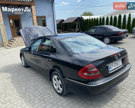 Черный Мерседес Е-Класс, объемом двигателя 2.15 л и пробегом 200 тыс. км за 6700 $, фото 11 на Automoto.ua