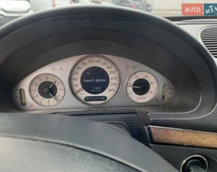 Чорний Мерседес Е-Клас, об'ємом двигуна 2.7 л та пробігом 318 тис. км за 6350 $, фото 21 на Automoto.ua