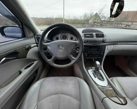 Чорний Мерседес Е-Клас, об'ємом двигуна 2.7 л та пробігом 340 тис. км за 3250 $, фото 12 на Automoto.ua