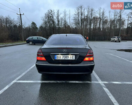 Черный Мерседес Е-Класс, объемом двигателя 2.7 л и пробегом 349 тыс. км за 5500 $, фото 4 на Automoto.ua