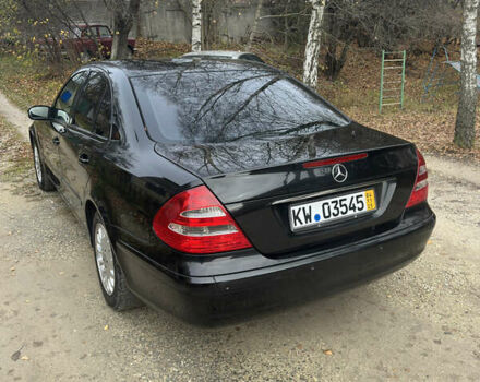 Черный Мерседес Е-Класс, объемом двигателя 1.8 л и пробегом 267 тыс. км за 6950 $, фото 15 на Automoto.ua