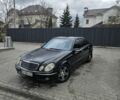 Черный Мерседес Е-Класс, объемом двигателя 3.2 л и пробегом 320 тыс. км за 6400 $, фото 1 на Automoto.ua