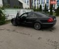 Черный Мерседес Е-Класс, объемом двигателя 3.2 л и пробегом 256 тыс. км за 5500 $, фото 3 на Automoto.ua
