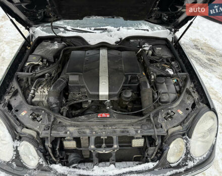 Чорний Мерседес Е-Клас, об'ємом двигуна 3.22 л та пробігом 435 тис. км за 4750 $, фото 19 на Automoto.ua