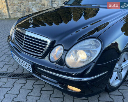 Черный Мерседес Е-Класс, объемом двигателя 1.8 л и пробегом 271 тыс. км за 6600 $, фото 2 на Automoto.ua