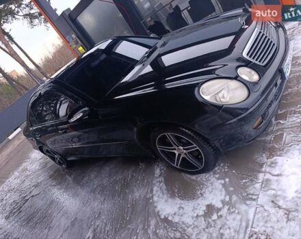 Чорний Мерседес Е-Клас, об'ємом двигуна 3.2 л та пробігом 270 тис. км за 4950 $, фото 3 на Automoto.ua