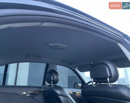 Мерседес Е-Клас 2004 у Вінниці на Automoto.ua Чорний Мерседес Е-Клас, об'ємом двигуна 3.2 л та пробігом 335 тис. км за 8500 $, фото 19 на Automoto.ua