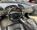 Черный Мерседес Е-Класс, объемом двигателя 4.97 л и пробегом 357 тыс. км за 10500 $, фото 11 на Automoto.ua