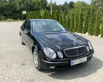 Черный Мерседес Е-Класс, объемом двигателя 2.1 л и пробегом 200 тыс. км за 6700 $, фото 1 на Automoto.ua