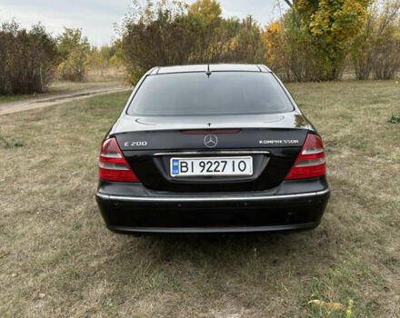 Черный Мерседес Е-Класс, объемом двигателя 2 л и пробегом 355 тыс. км за 6200 $, фото 3 на Automoto.ua