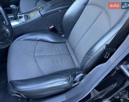 Черный Мерседес Е-Класс, объемом двигателя 1.8 л и пробегом 271 тыс. км за 6600 $, фото 15 на Automoto.ua