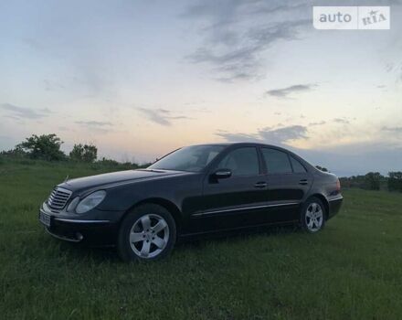 Чорний Мерседес Е-Клас, об'ємом двигуна 2.4 л та пробігом 205 тис. км за 8350 $, фото 21 на Automoto.ua