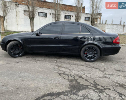 Чорний Мерседес Е-Клас, об'ємом двигуна 1.8 л та пробігом 301 тис. км за 7300 $, фото 12 на Automoto.ua