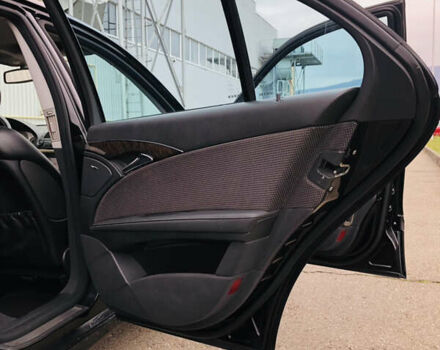 Чорний Мерседес Е-Клас, об'ємом двигуна 2.99 л та пробігом 392 тис. км за 7900 $, фото 32 на Automoto.ua