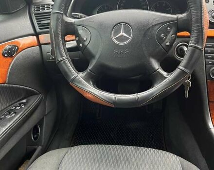 Черный Мерседес Е-Класс, объемом двигателя 2.69 л и пробегом 253 тыс. км за 6400 $, фото 9 на Automoto.ua