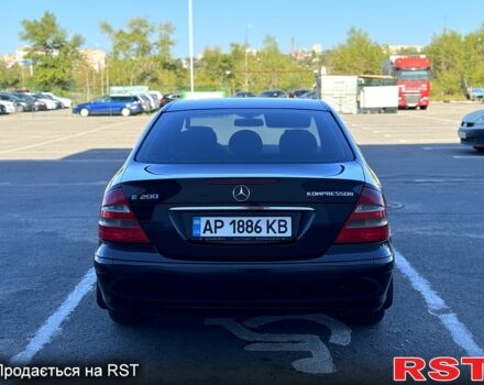 Черный Мерседес Е-Класс, объемом двигателя 1.8 л и пробегом 293 тыс. км за 7500 $, фото 3 на Automoto.ua