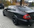 Чорний Мерседес Е-Клас, об'ємом двигуна 2 л та пробігом 375 тис. км за 5600 $, фото 8 на Automoto.ua