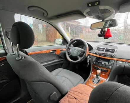 Черный Мерседес Е-Класс, объемом двигателя 2.69 л и пробегом 253 тыс. км за 6400 $, фото 7 на Automoto.ua