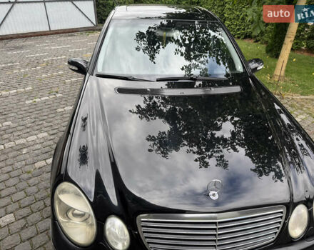 Черный Мерседес Е-Класс, объемом двигателя 2.2 л и пробегом 280 тыс. км за 7700 $, фото 29 на Automoto.ua