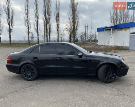 Чорний Мерседес Е-Клас, об'ємом двигуна 1.8 л та пробігом 301 тис. км за 7300 $, фото 8 на Automoto.ua
