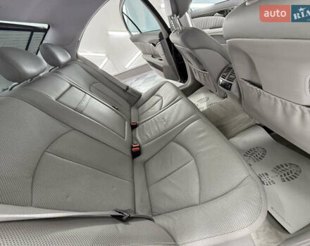 Мерседес Е-Клас 2005 у Трускавце на Automoto.ua Чорний Мерседес Е-Клас, об'ємом двигуна 3.5 л та пробігом 245 тис. км за 8999 $, фото 37 на Automoto.ua