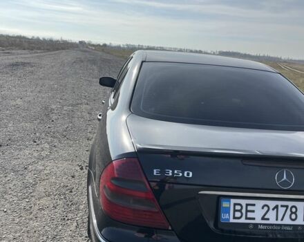 Чорний Мерседес Е-Клас, об'ємом двигуна 2.6 л та пробігом 234 тис. км за 6100 $, фото 3 на Automoto.ua
