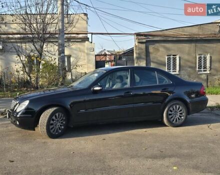Черный Мерседес Е-Класс, объемом двигателя 1.8 л и пробегом 267 тыс. км за 6600 $, фото 7 на Automoto.ua