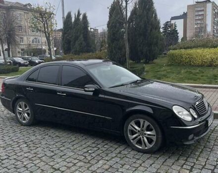 Черный Мерседес Е-Класс, объемом двигателя 3.5 л и пробегом 515 тыс. км за 10550 $, фото 15 на Automoto.ua