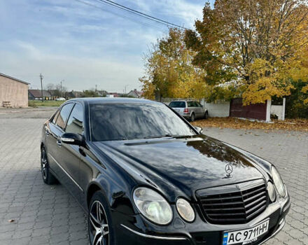 Мерседес Е-Клас 2005 у Ковель на Automoto.ua Чорний Мерседес Е-Клас, об'ємом двигуна 3.2 л та пробігом 237 тис. км за 6000 $, фото 17 на Automoto.ua