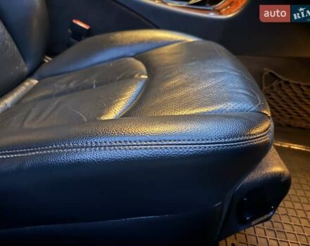 Мерседес Е-Клас 2005 у Рівному на Automoto.ua Чорний Мерседес Е-Клас, об'ємом двигуна 1.8 л та пробігом 255 тис. км за 5800 $, фото 34 на Automoto.ua