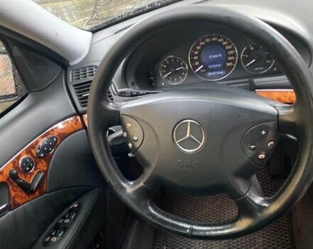 Черный Мерседес Е-Класс, объемом двигателя 3 л и пробегом 273 тыс. км за 9800 $, фото 7 на Automoto.ua