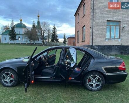 Черный Мерседес Е-Класс, объемом двигателя 2.69 л и пробегом 253 тыс. км за 6400 $, фото 4 на Automoto.ua
