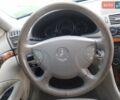 Черный Мерседес Е-Класс, объемом двигателя 2.4 л и пробегом 205 тыс. км за 6999 $, фото 5 на Automoto.ua
