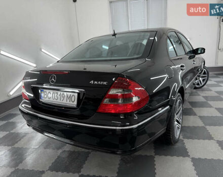 Мерседес Е-Клас 2005 у Трускавце на Automoto.ua Чорний Мерседес Е-Клас, об'ємом двигуна 3.5 л та пробігом 245 тис. км за 8999 $, фото 8 на Automoto.ua