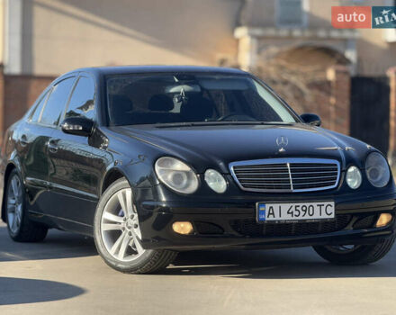 Черный Мерседес Е-Класс, объемом двигателя 1.8 л и пробегом 338 тыс. км за 6850 $, фото 3 на Automoto.ua