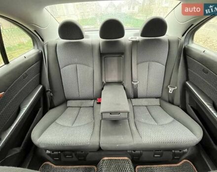 Черный Мерседес Е-Класс, объемом двигателя 2.69 л и пробегом 253 тыс. км за 6400 $, фото 10 на Automoto.ua