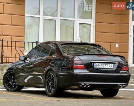 Чорний Мерседес Е-Клас, об'ємом двигуна 3.5 л та пробігом 261 тис. км за 6999 $, фото 27 на Automoto.ua