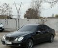 Чорний Мерседес Е-Клас, об'ємом двигуна 3.2 л та пробігом 380 тис. км за 6500 $, фото 2 на Automoto.ua