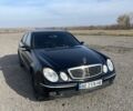 Чорний Мерседес Е-Клас, об'ємом двигуна 2.6 л та пробігом 234 тис. км за 6100 $, фото 1 на Automoto.ua